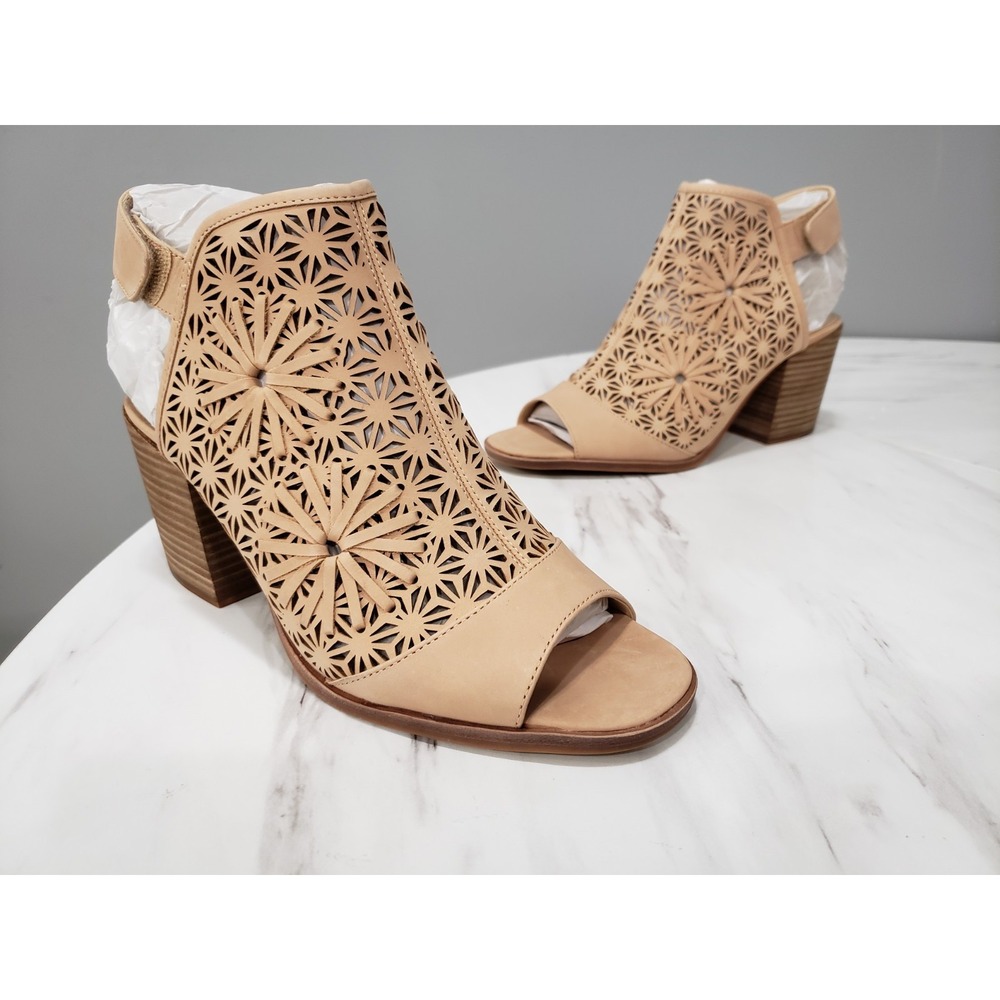NEW NO BOX SIZE 10 Vince Camuto Kalison CUT OUT BLOCK HEEL BOHO TAN SANDAL BEACH